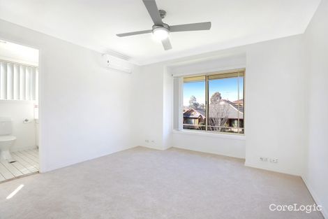 Property photo of 17 Dunna Place Glenmore Park NSW 2745