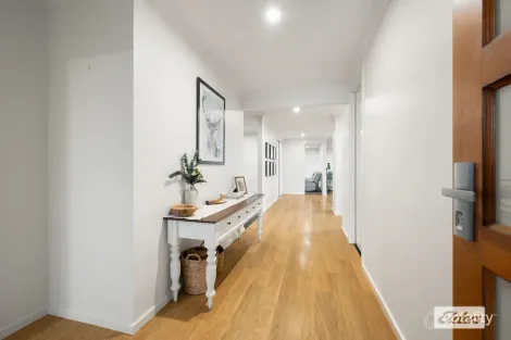 Property photo of 18 Lexcen Street Baranduda VIC 3691