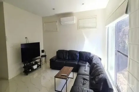 Property photo of 4/625 Pascoe Vale Road Oak Park VIC 3046