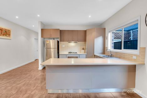 Property photo of 8 Somersby Road Craigieburn VIC 3064