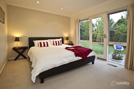 Property photo of 2 Morocco Court Glen Waverley VIC 3150