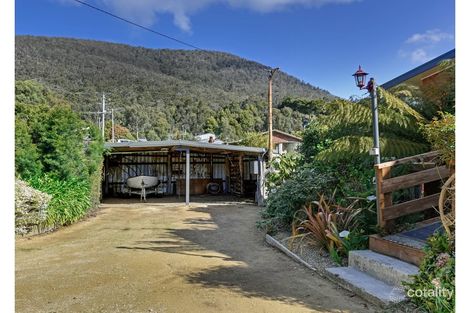 Property photo of 30 Ferntree Road Eaglehawk Neck TAS 7179