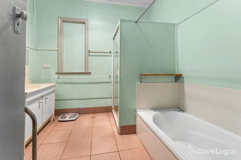 Property photo of 34 Stuart Street Eastern Heights QLD 4305