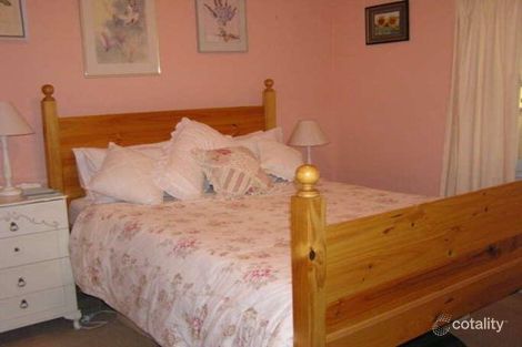 Property photo of 14 Nott Street Melrose SA 5483