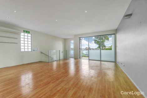 2/1c Crescent Rd, Hamilton, QLD 4007