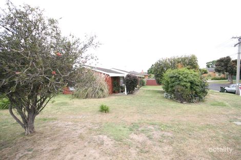 Property photo of 98 Belle Vue Avenue Highton VIC 3216