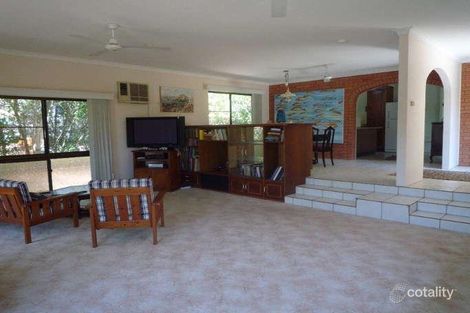 Property photo of 5 Agincourt Close Clifton Beach QLD 4879