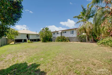 Property photo of 213 Auckland Street South Gladstone QLD 4680