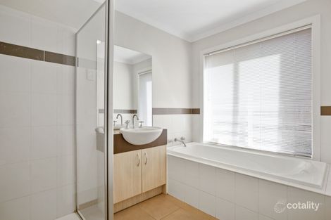 Property photo of 30 Harry Vallence Drive Maddingley VIC 3340