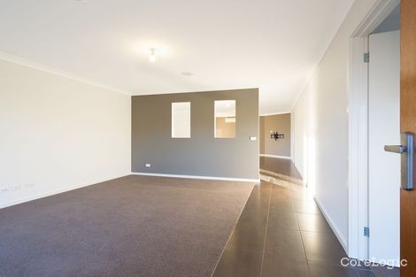 Property photo of 19 Koma Circuit Bega NSW 2550