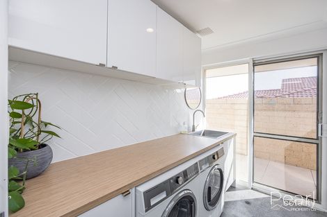 Property photo of 36 Bonnie Doon Gardens Connolly WA 6027