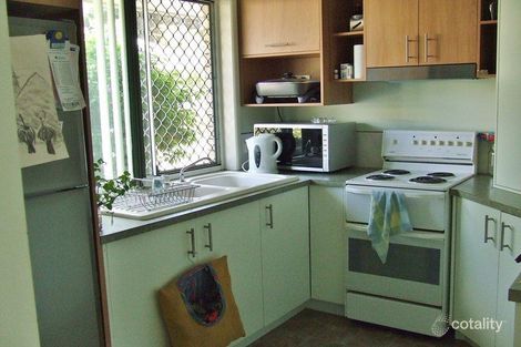Property photo of 2/12 Simpson Street Beerwah QLD 4519