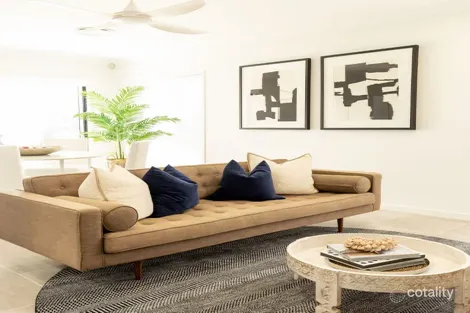 Property photo of 7 Vale Avenue Arundel QLD 4214