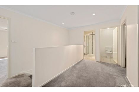 11/7-9 Blackall Ave, Crestwood, NSW 2620