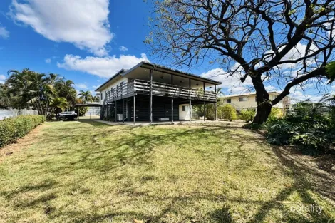 5 Yeates St, Moranbah, QLD 4744