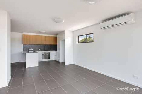 Property photo of 2/997 Wynnum Road Cannon Hill QLD 4170