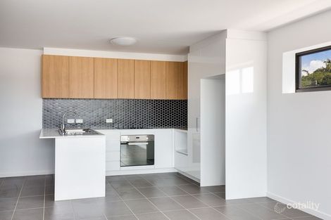 Property photo of 2/997 Wynnum Road Cannon Hill QLD 4170