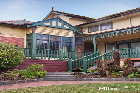 Property photo of 1 Sherwood Road Ivanhoe VIC 3079