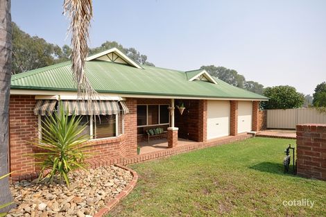60 Falcon Cct, West Wodonga, VIC 3690