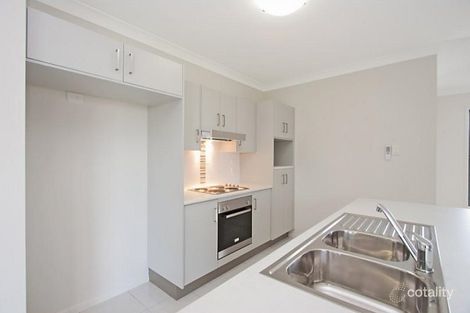 Property photo of 27 Tahlia Circuit Mount Louisa QLD 4814