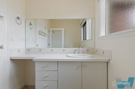 Property photo of 2/37 Riverine Street Bairnsdale VIC 3875