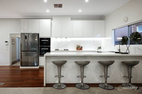 Property photo of 716 Hawthorn Road Brighton East VIC 3187