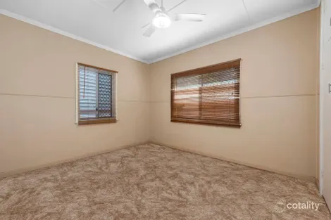 Property photo of 85 Anzac Avenue Newtown QLD 4350