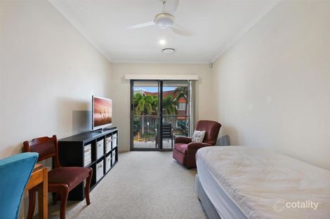Property photo of 3/32 Tedder Avenue Main Beach QLD 4217