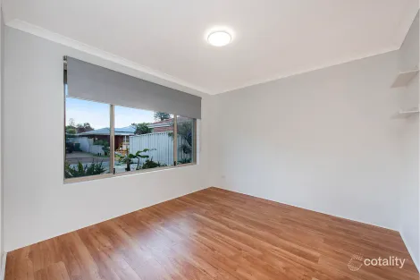 Property photo of 44 Requa Crescent Warnbro WA 6169