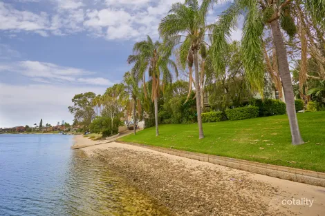 80/111 MARKERI ST, MERMAID WATERS, QLD 4218