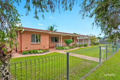 70 Birch St, Manunda, QLD 4870