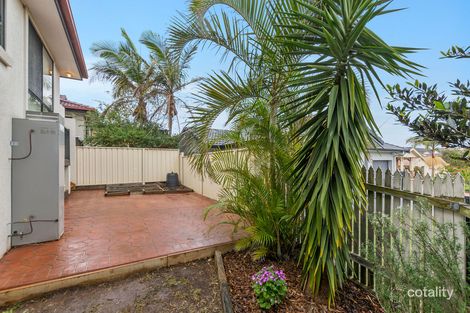 Property photo of 2/8 Wallis Close Flinders NSW 2529