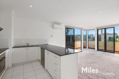 Property photo of 6/30 Diamond Boulevard Greensborough VIC 3088