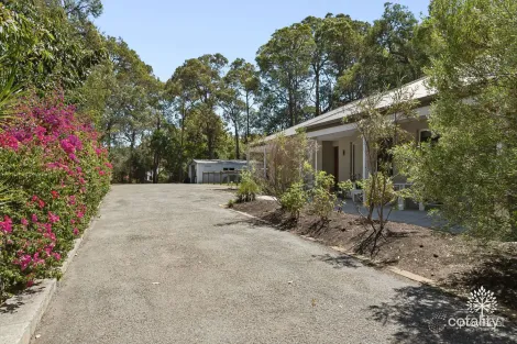 Property photo of 10A McGlew Road Glen Forrest WA 6071