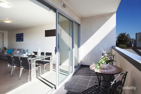 Property photo of 4/10-12 Woorayl Street Carnegie VIC 3163