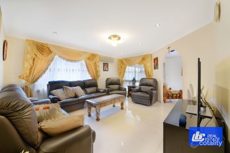 Property photo of 13 Corryton Court Wattle Grove NSW 2173