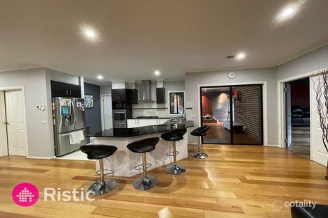 Property photo of 24 Sistine Row Mernda VIC 3754