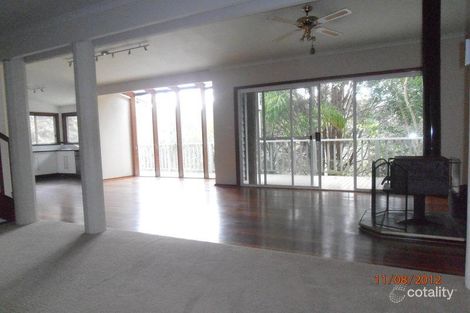 Property photo of 32 Sublime Point Avenue Tascott NSW 2250