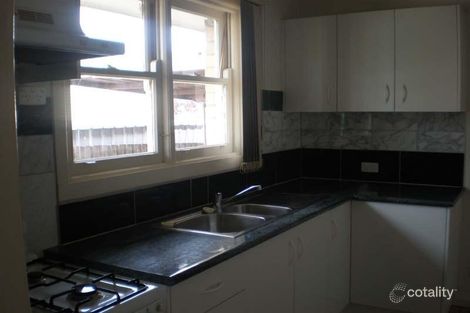 Property photo of 2/3 Tudor Crescent Noble Park North VIC 3174