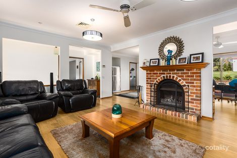 Property photo of 40 Tartarian Crescent Bomaderry NSW 2541