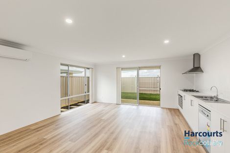 Property photo of 39 Persimmon Crescent Karnup WA 6176