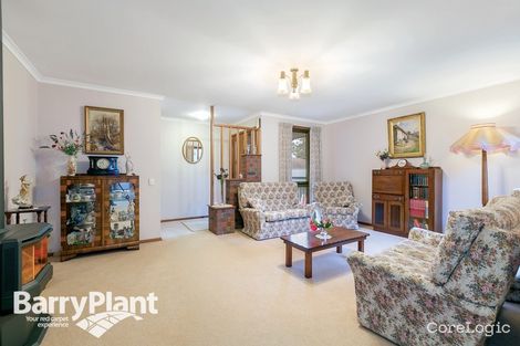 6 Soyuz Ct, Mount Clear, VIC 3350