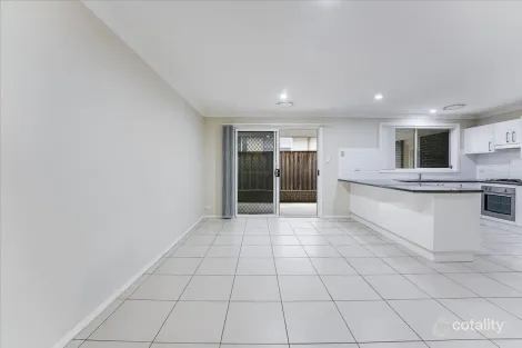 Property photo of 7 Gardiner Crescent Elderslie NSW 2570