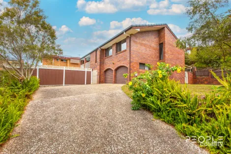 Property photo of 6 Astaire Place McDowall QLD 4053