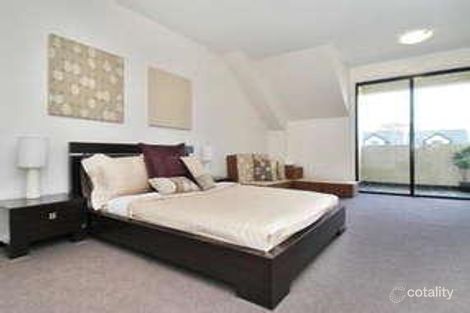 Property photo of 10/219-223 King Street Mascot NSW 2020