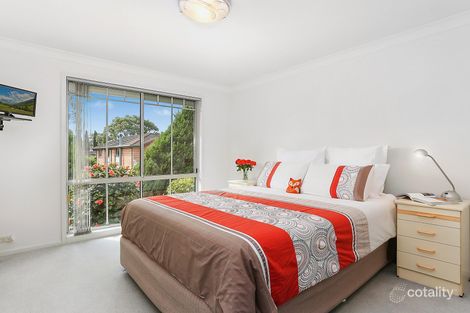 Property photo of 28 Silverleaf Row Menai NSW 2234
