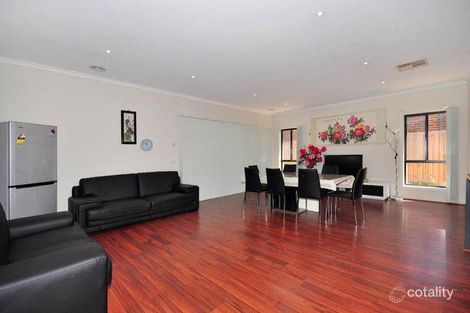 Property photo of 10 Lanark Place Deer Park VIC 3023