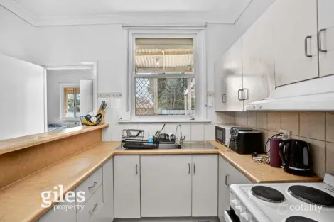 Property photo of 39 Old Sarum Road Elizabeth North SA 5113
