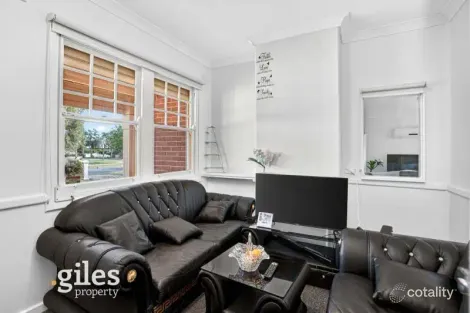 Property photo of 39 Old Sarum Road Elizabeth North SA 5113