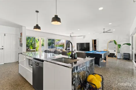 Property photo of 47 Stream Avenue Kewarra Beach QLD 4879
